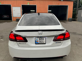 Honda Accord foto 8