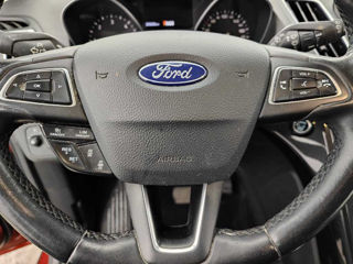 Ford C-Max foto 8