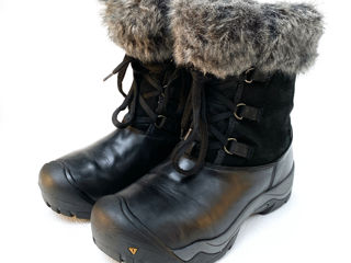 Keen Helena Black Leather Waterproof Boot. Размер 40. В отличном состоянии. Орининал. foto 3