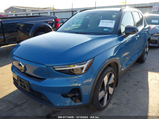 Volvo XC40 foto 2