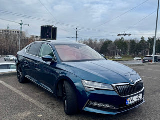 Skoda Superb foto 3