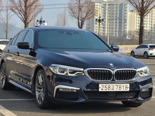 BMW 5 Series foto 1