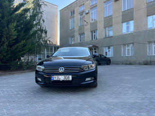 Volkswagen Passat foto 3