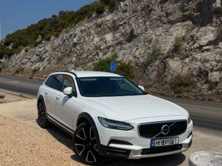 Volvo V90 Cross Country, 2017 