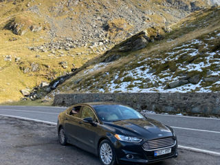 Ford Fusion foto 0