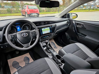 Toyota Auris foto 7