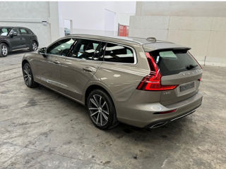 Volvo V60 foto 2