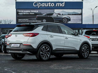 Opel Grandland X foto 2