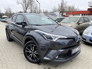 Toyota C-HR foto 4