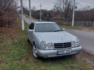 Mercedes E-Class