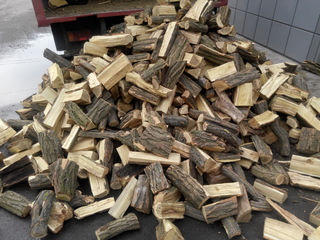 Сухие колотые дрова . Быстрая доставка! foto 1
