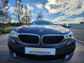 BMW 5 Series foto 2