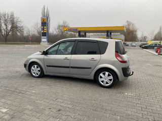 Renault Scenic foto 10