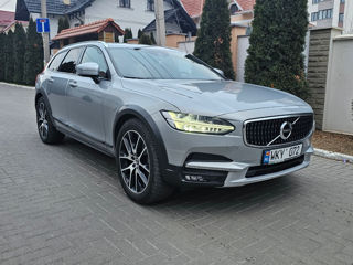 Volvo V90 Cross Country foto 3