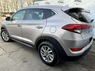 Hyundai Tucson foto 2