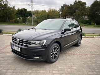 Volkswagen Tiguan foto 2