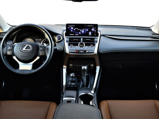 Lexus NX Series foto 6