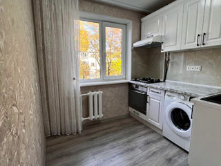 Apartament cu 3 camere, 60 m², Botanica, Chișinău