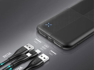 Power Bank 10.800mah 3 USB ports USB C input/output fast charging battery foto 2