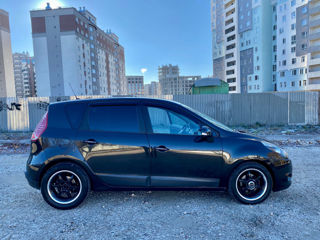 Renault Scenic foto 9