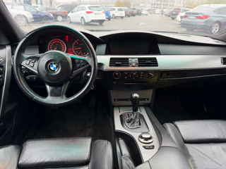 BMW 5 Series foto 2