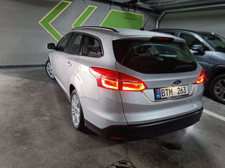 Ford Focus foto 4