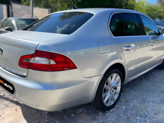 Skoda Superb foto 5