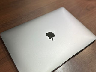 MacBook Air 13-inch 2019 foto 5