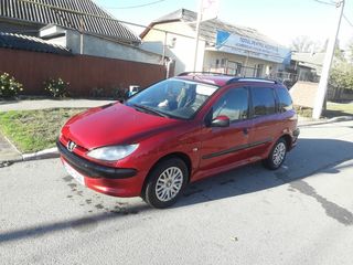 Peugeot 206 foto 1