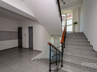 Apartament cu 3 camere, 100 m², Centru, Chișinău foto 16