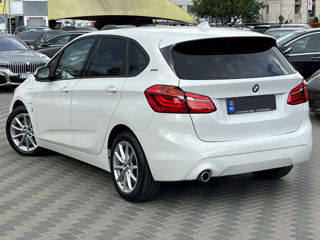 BMW 2 Series foto 3