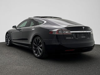 Tesla Model S foto 5