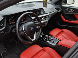 BMW 2 Series foto 3