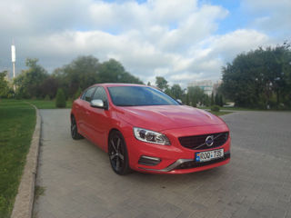 Volvo S60 foto 2