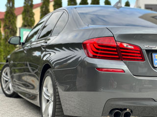 BMW 5 Series foto 8