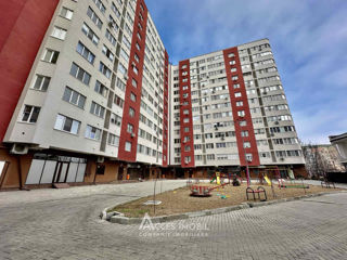 Apartament cu 3 camere, 110 m², Buiucani, Chișinău