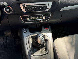 Renault Grand Scenic foto 6