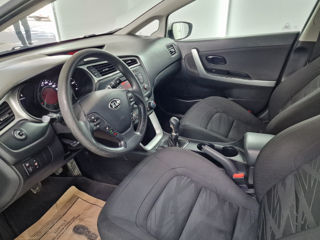 KIA Ceed Sw foto 7