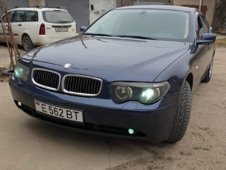 BMW 7 Series foto 5