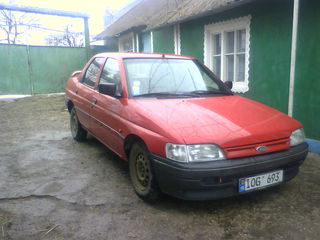 Ford Orion foto 4