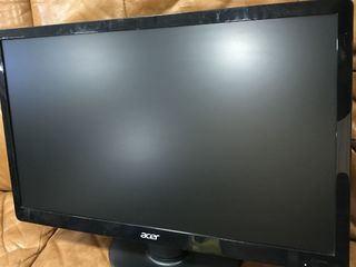 ACER S220HQL. Сверхтонкий корус.Ultra-Slim. foto 1