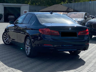 BMW 5 Series foto 3