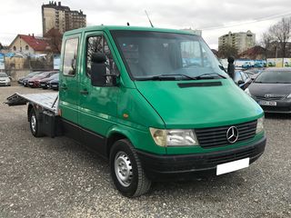 Mercedes Sprinter Evacuator foto 4