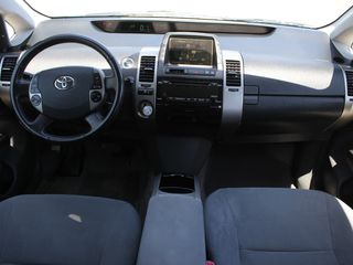 Toyota Prius foto 8