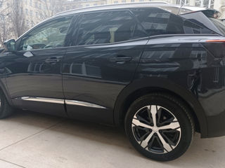 Peugeot 3008 foto 2