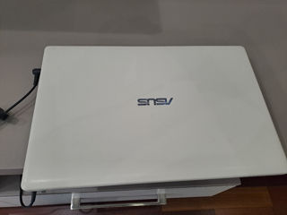 Asus x551m foto 6