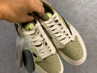 Nike Air Jordan 1 Low Golf x Travis Scott foto 3