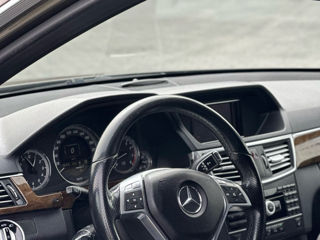 Mercedes E-Class foto 8