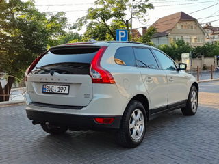 Volvo XC60 foto 4