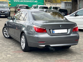 BMW 5 Series foto 5